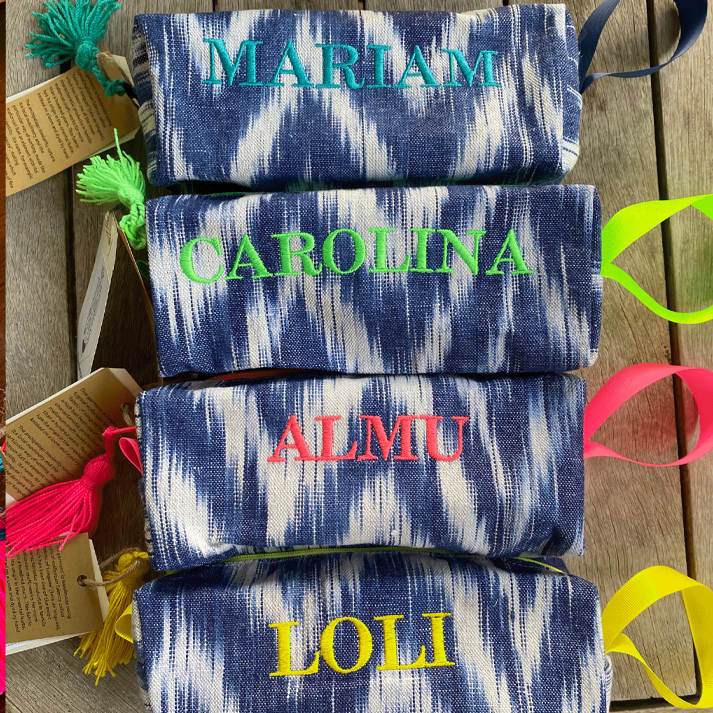 Estuche de Lenguas Personalizado