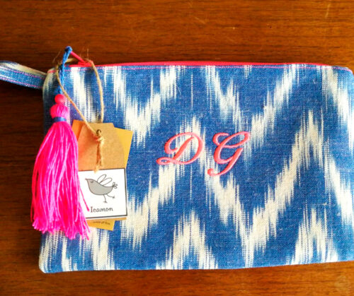 Blue tongues tote bag